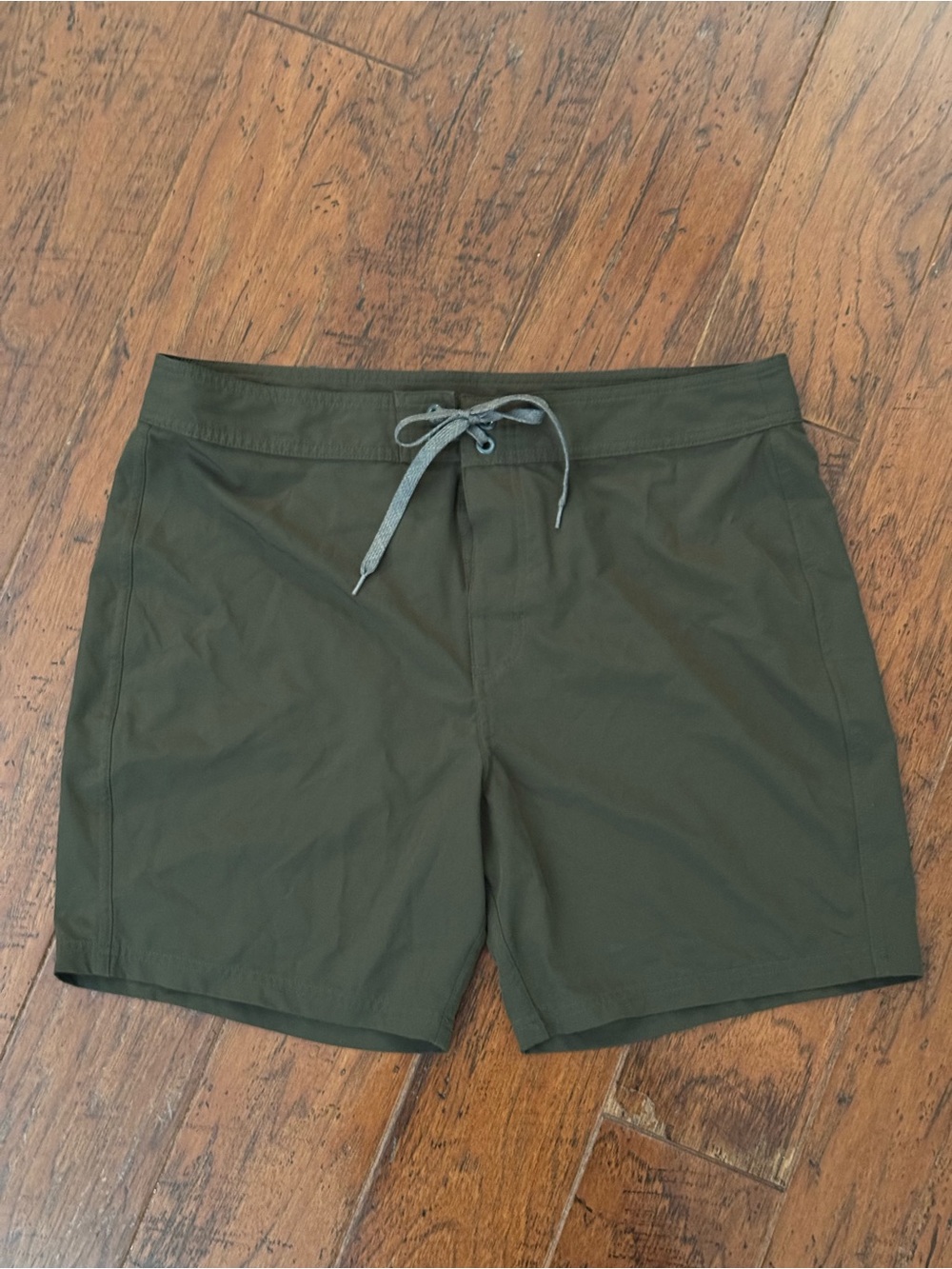 Prana Men's Olive Green Shorts - Lightweight and Quick Drying - Size 34